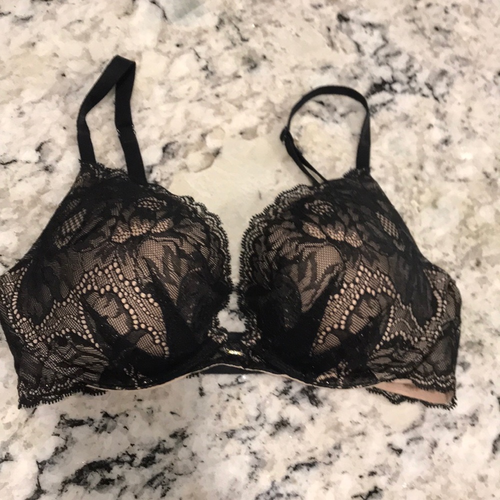 Victoria's Secret Plunge Bra